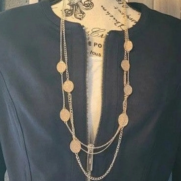 DKNY Sz6 & Necklace - Picture 5 of 5